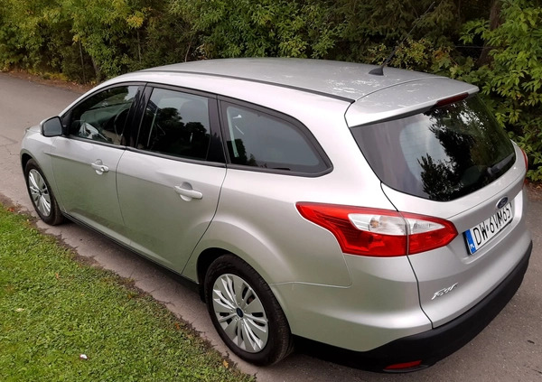 Ford Focus cena 25700 przebieg: 166500, rok produkcji 2013 z Karlino małe 172